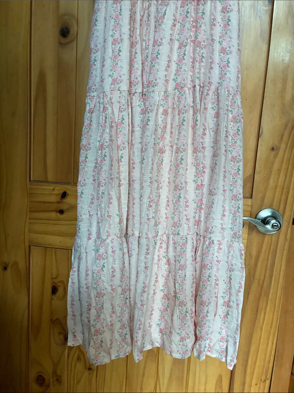 Cottage core feminine ditsy floral midi dress - Picture 5 of 14